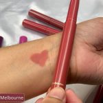 Colormax Diva Glamour Matte Lip Color (Melbourne) - Image 2