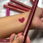 Colormax Diva Glamour Matte Lip Color (Rio) - Image 2