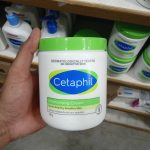 Cetaphil Moisturizing Cream For Very Dry to Dry , Sensitive Skin 550g - Image 2