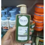Biore Daily Detox Cleanser Face Wash 200ml - Image 3