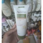 Aveeno Daily Moisturising Yogurt Vanilla & Oat Body Cream – 200ml - Image 2